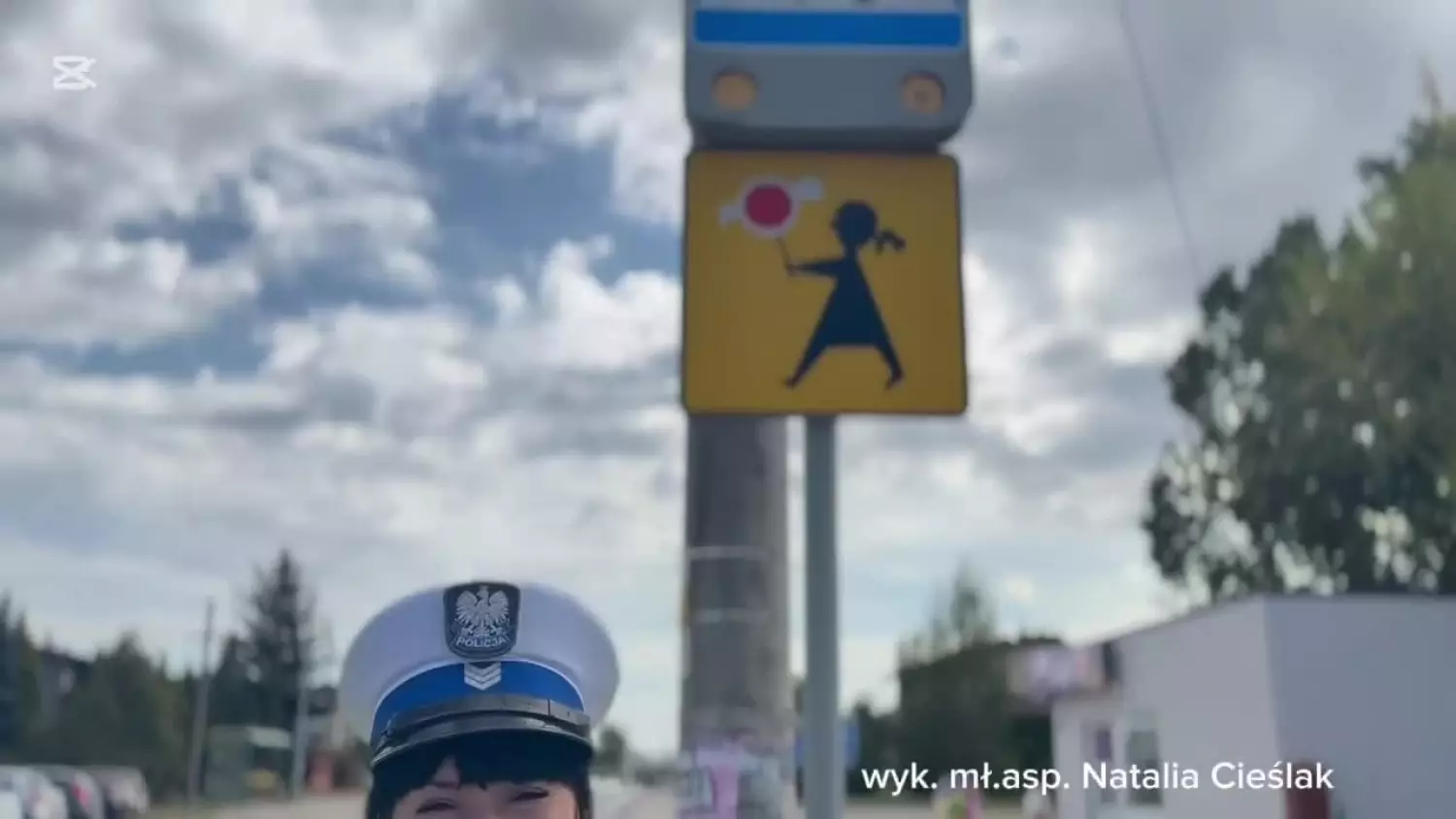 bezpieczeństwo przed szkołami.mp4