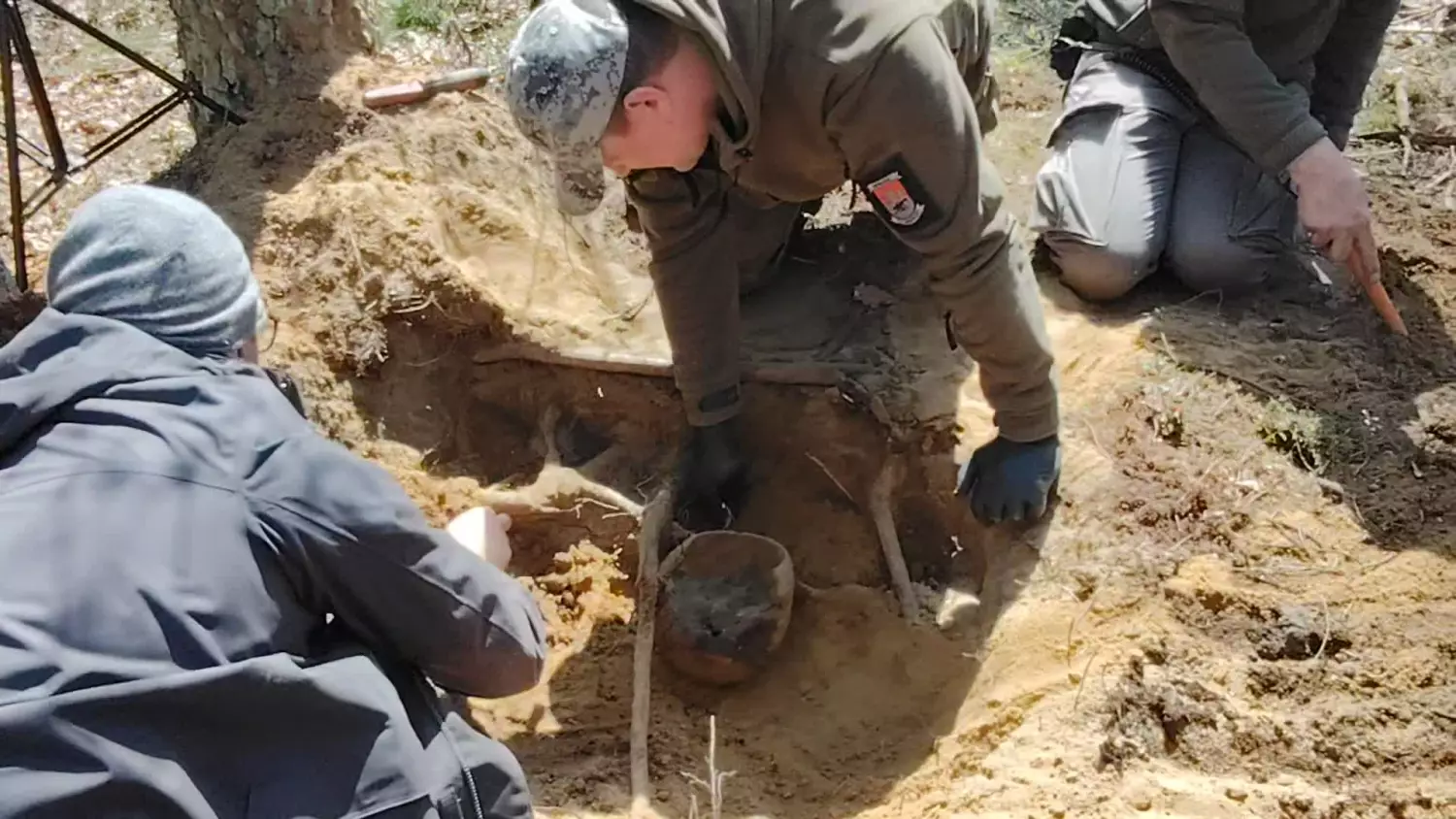 odkrycie-skarbu-w-okolicach-tomaszowa-01.mp4